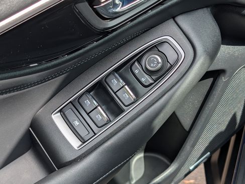 Used 2024 Subaru Outback Limited AWD/4WD image 19