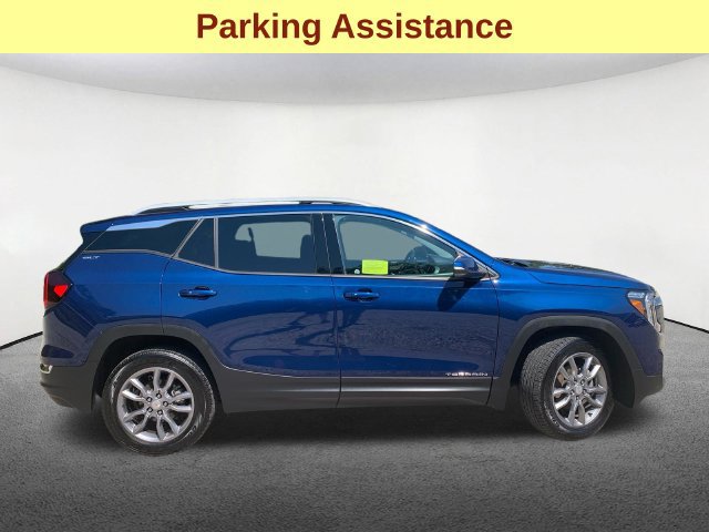 Used 2022 GMC Terrain SLT AWD/4WD image 13