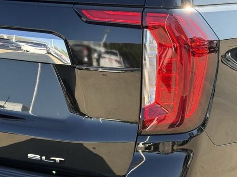 Used 2021 GMC Yukon SLT w/ SLT Premium Package RWD image 7