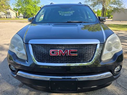 Used 2011 GMC Acadia SLT FWD image 2
