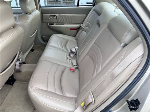 Used 2002 Buick Century Limited w/ Limited Edition Pkg FWD image 7