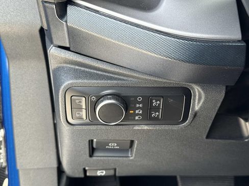 Used 2021 Ford Bronco First Edition AWD/4WD image 33