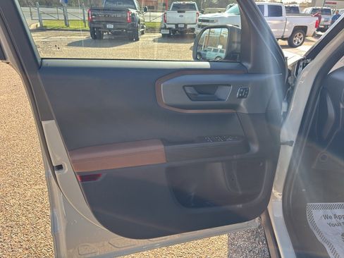 New 2025 Ford Bronco Sport Outer Banks image 22