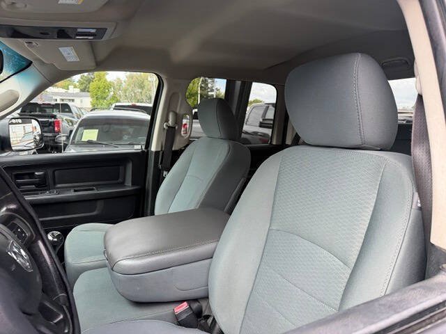 Used 2015 RAM 2500 Tradesman w/ Chrome Appearance Group AWD/4WD image 20