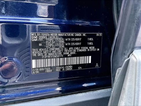 Certified 2025 Toyota RAV4 XLE AWD/4WD image 34