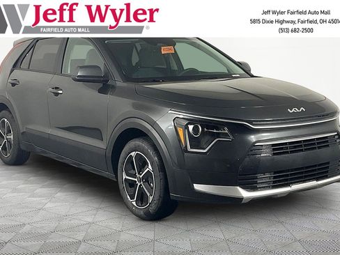 New 2026 Kia Niro LX FWD image 3