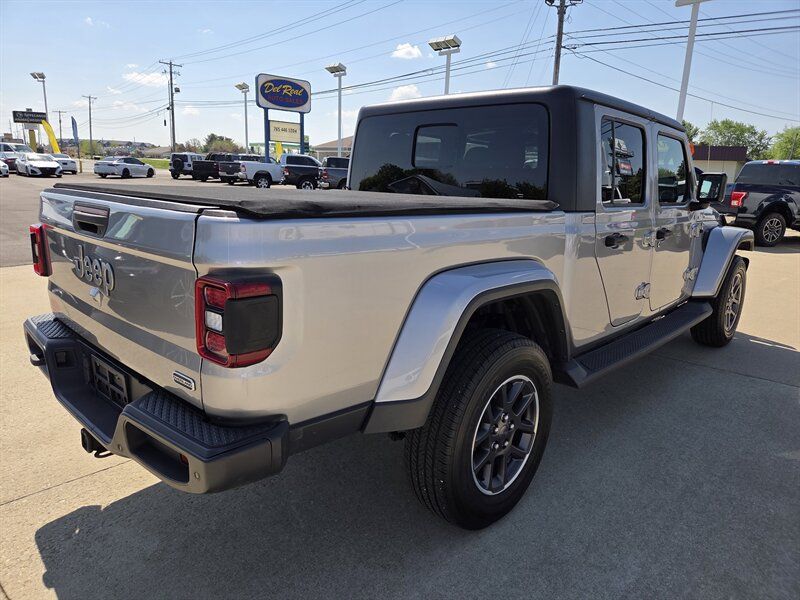 Used 2020 Jeep Gladiator Overland w/ Uconnect 4C Nav & Sound Group AWD/4WD image 3