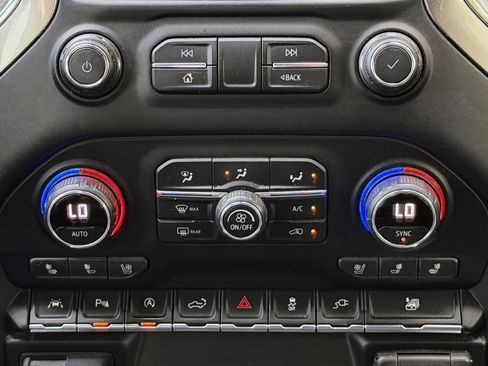 Used 2020 Chevrolet Silverado 1500 LTZ w/ LTZ Plus Package image 10