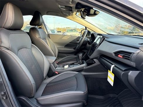 Used 2025 Subaru Crosstrek 2.5i Limited w/ Popular Package #3A image 19