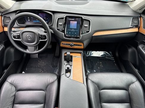 Certified 2023 Volvo XC90 B6 Plus w/ Protection Package Premier image 12