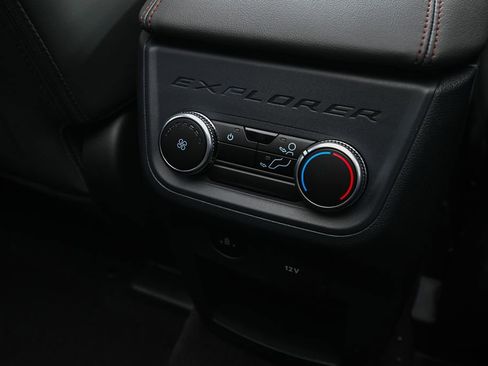 New 2026 Ford Explorer Active w/ Active Comfort Package AWD/4WD image 26
