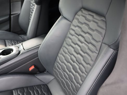 Used 2023 Audi RS e-tron GT w/ Carbon Performance Package AWD/4WD image 23