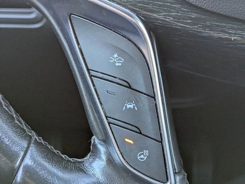 Used 2022 Cadillac XT5 Premium Luxury FWD image 30
