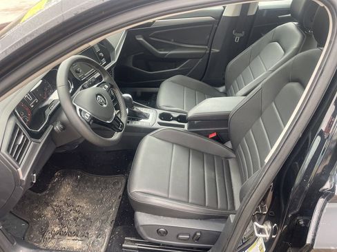 Used 2021 Volkswagen Jetta SE image 6