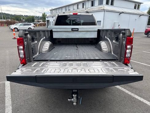 Used 2022 Ford F350 Lariat AWD/4WD image 24
