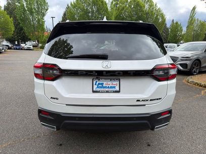Used 2025 Honda Pilot Black Edition
