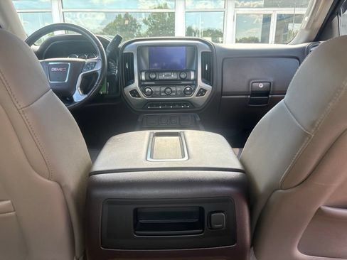 Used 2015 GMC Sierra 1500 SLT w/ SLT Crew Cab Value Package AWD/4WD image 9