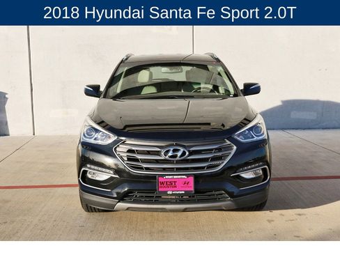 Used 2018 Hyundai Santa Fe Sport 2.0T image 2