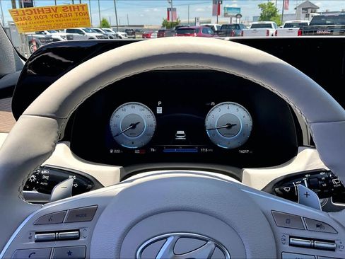 Used 2024 Hyundai Palisade Limited AWD/4WD image 26