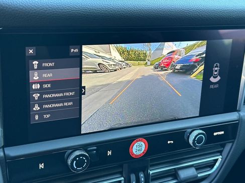 New 2026 Porsche Macan AWD/4WD image 23