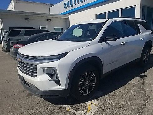 Certified 2025 Chevrolet Traverse LT image 10