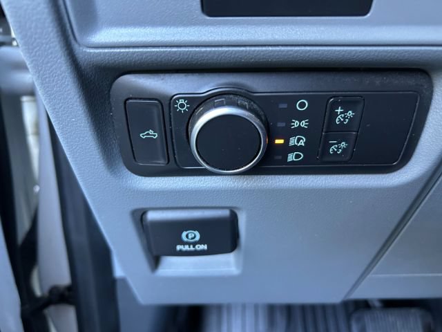 Used 2022 Ford F150 Lightning Pro AWD/4WD image 18