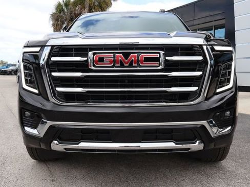 New 2026 GMC Yukon Elevation image 3