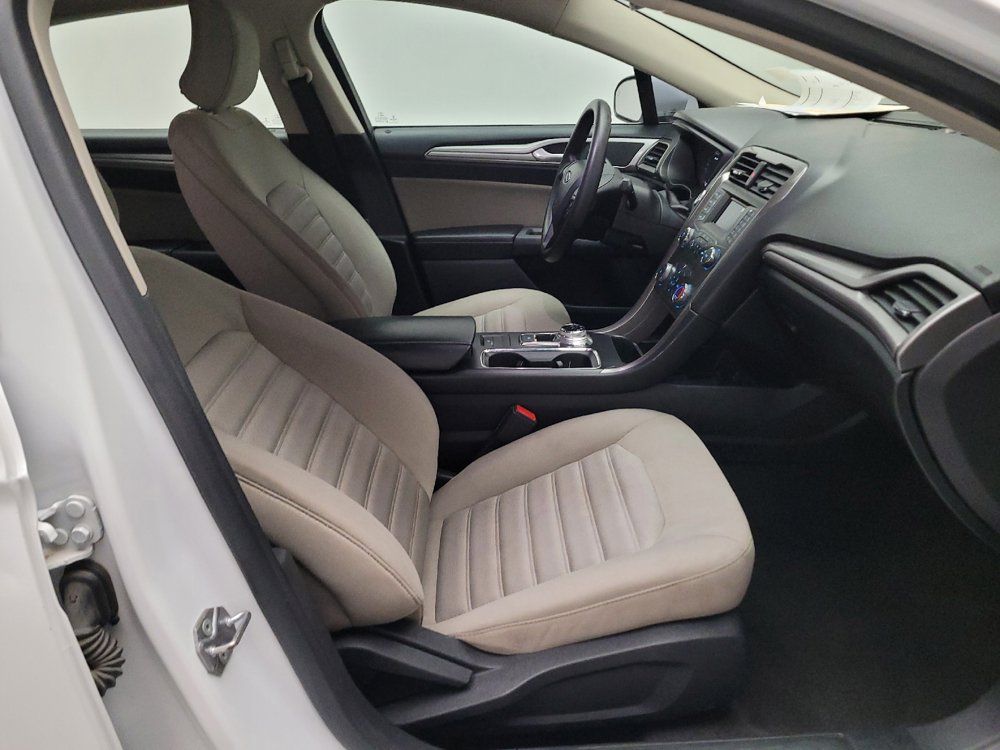 Used 2019 Ford Fusion S FWD image 21