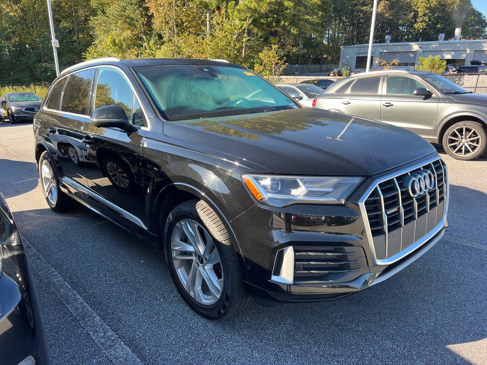 Used 2021 Audi Q7 2.0T Premium Plus w/ Premium Plus Package AWD/4WD image 3