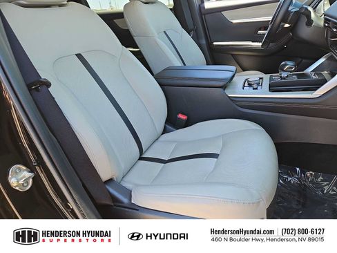 Used 2025 MAZDA CX-90 3.3 Turbo w/ Preferred Package AWD/4WD image 21