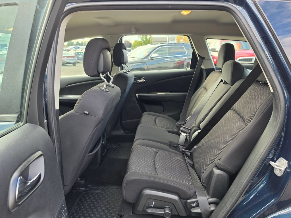 Used 2014 Dodge Journey American Value Package FWD image 18