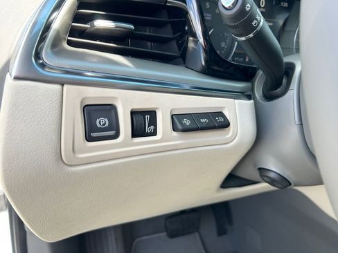 New 2026 Cadillac XT5 Premium Luxury w/ Driver Assist Package image 21