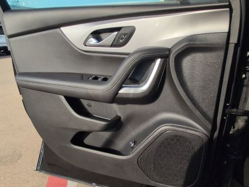 Used 2022 Chevrolet Blazer LT image 15