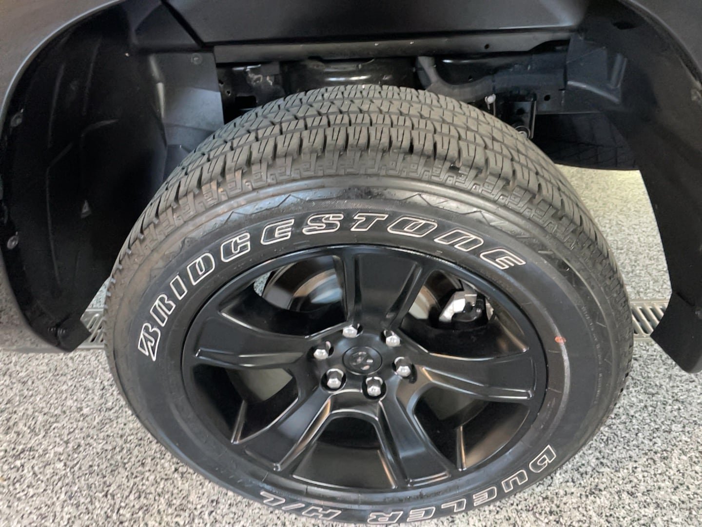 Used 2023 RAM 1500 Big Horn AWD/4WD image 6