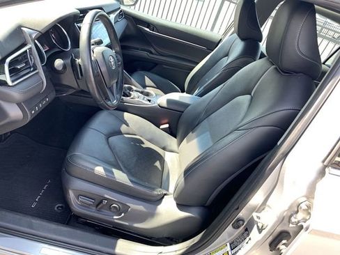 Certified 2018 Toyota Camry XSE w/ Driver Assist Package image 18