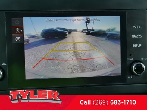 Used 2024 Kia Sportage LX AWD/4WD image 49