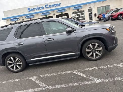 Used 2023 Honda Pilot Elite image 32
