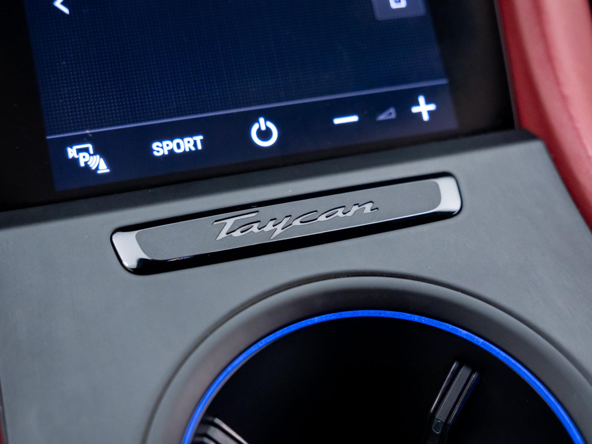 Certified 2021 Porsche Taycan 4S AWD/4WD image 27