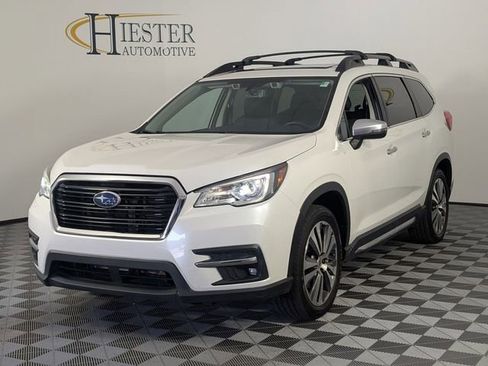 Used 2022 Subaru Ascent Touring AWD/4WD image 4