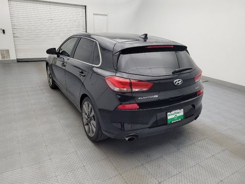 Used 2018 Hyundai Elantra GT Sport FWD image 5