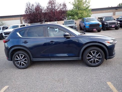 Used 2018 MAZDA CX-5 Touring w/ Preferred Equipment Package AWD/4WD image 4