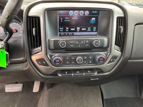 Used 2017 Chevrolet Silverado 1500 LT w/ True North Edition AWD/4WD image 7