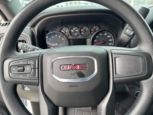 Used 2025 GMC Sierra 2500 Pro w/ 1SA Pro Safety Plus Package image 14