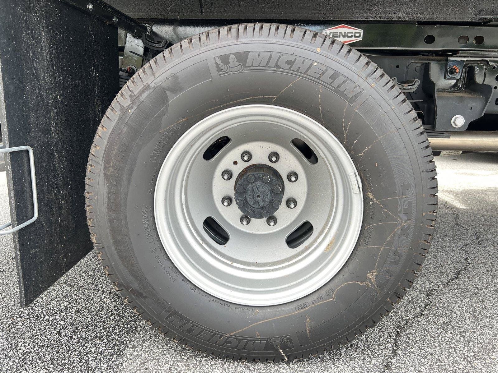 New 2025 Ford F350 XL w/ XL Chrome Package AWD/4WD image 18