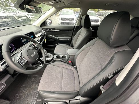 New 2026 Kia Seltos S image 29