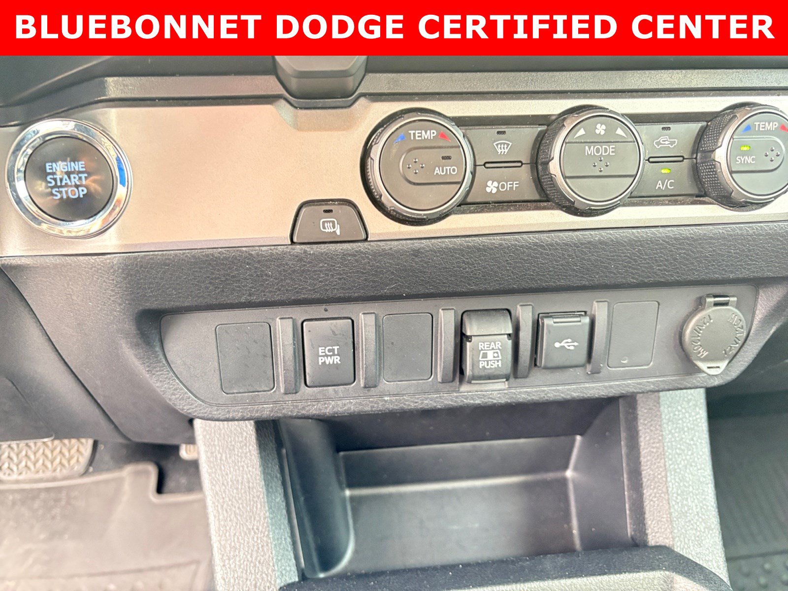 Used 2023 Toyota Tacoma SR5 RWD image 19