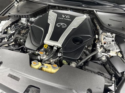 Used 2018 INFINITI Q50 Luxe image 9