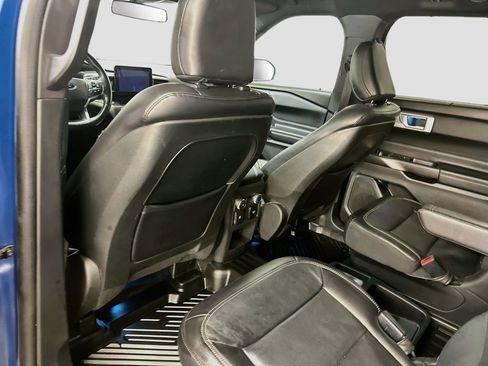 Used 2020 Ford Explorer Limited AWD/4WD image 28
