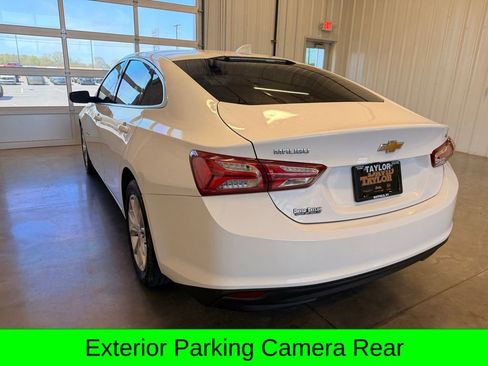 Used 2022 Chevrolet Malibu LT FWD image 9