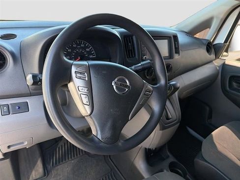 Used 2021 Nissan NV200 S image 9